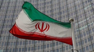 An Iranian flag flutters in front of the International Atomic Energy Agency (IAEA) headquarters in Vienna, Austria. (REUTERS File/Image for representation)