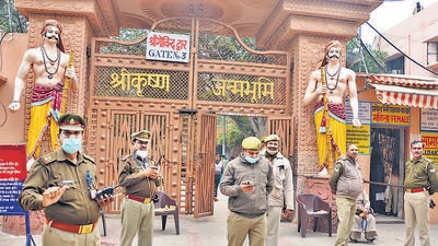 Police personnel stand guard outside Sri Krishna Janambhoomi temple in Mathura on December 5. (PTI) Police personnel stand guard outside Sri Krishna Janambhoomi temple in Mathura on December 5. (PTI)