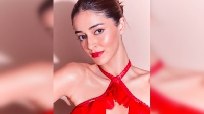 Ananya Panday's friends Bhumi Pednekar, Suhana Khan and Shanaya Kapoor complimented the actor and left their comments on her post. (Instagram/@ananyapanday) Ananya Panday's friends Bhumi Pednekar, Suhana Khan and Shanaya Kapoor complimented the actor and left their comments on her post. (Instagram/@ananyapanday)