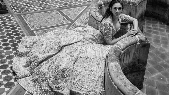 Aditi Rao Hydari was dolled up for the cover shoot of a magazine and was styled by celebrity fashion stylists at Who Wore What When.(Instagram/gauravguptaofficial)