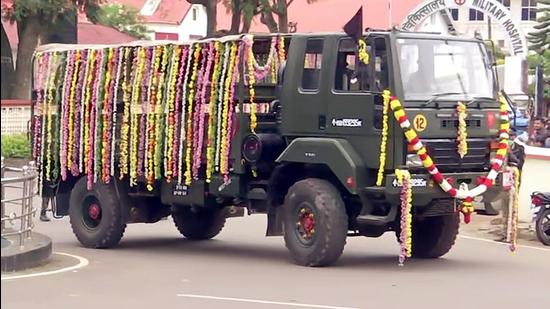 Mortal remains of Chief of Defence Staff (CDS) General Bipin Rawat and others who died in the Coonoor chopper crash reach Madras Regimental Centre on Thursday. (ANI) Mortal remains of Chief of Defence Staff (CDS) General Bipin Rawat and others who died in the Coonoor chopper crash reach Madras Regimental Centre on Thursday. (ANI)