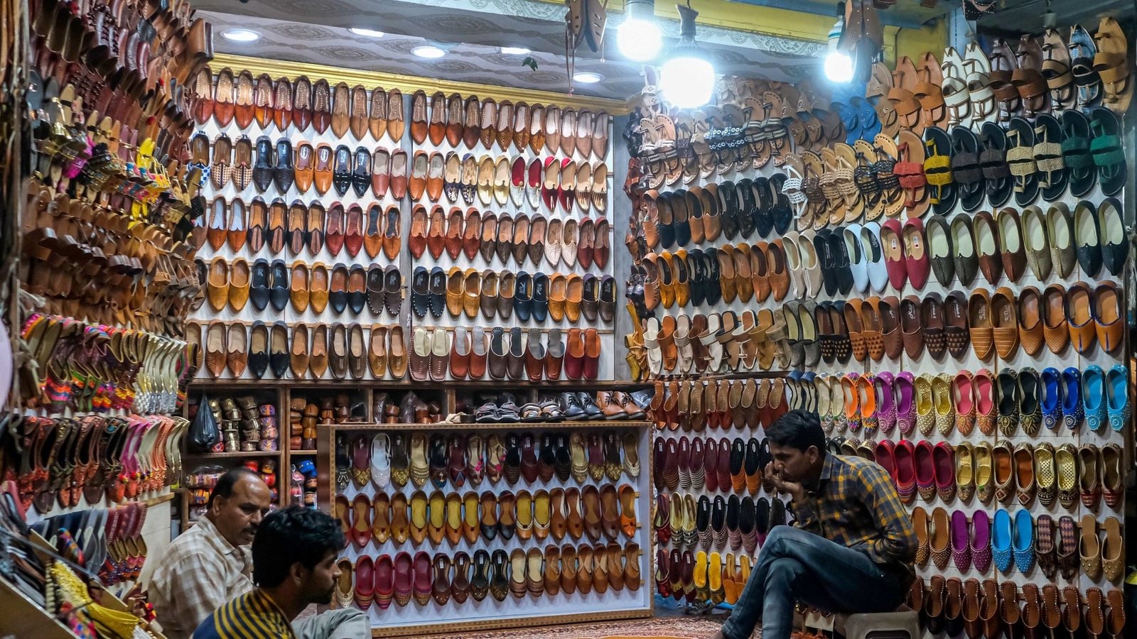 govt-initiates-first-ever-development-of-indian-footwear-sizing-system