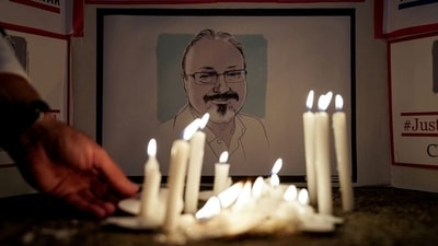 The Committee to Protect Journalists and other press freedom activists hold a candlelight vigil in front of the Saudi Embassy to remember journalist Jamal Khashoggi at the kingdom's consulate in Istanbul, in Washington, US&nbsp; (REUTERS / File Photo)