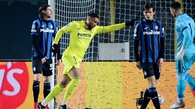 Villarreal's Arnaut Danjuma celebrates scoring their third goal (REUTERS)