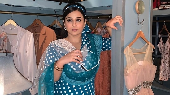 The fashion trends of 1960s and 1970s are known as the retro period and Bollywood diva Vidya Balan was seen reminiscing the same during ‘flashback Friday’ while dolled up in an old-fashioned polka dots blue suit.(Instagram/balanvidya)