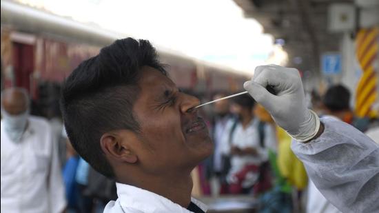 At present, only 47.84% of the state’s population has received two doses of vaccine. (Bhushan Koyande)