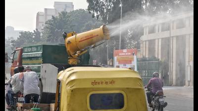 The pollution control boards along with municipal corporations, traffic and agriculture department have implemented graded response action plan (GRAP) across the state to reduce air pollution as per the directions of chief minster Yogi Adityanath. (HT File photo) The pollution control boards along with municipal corporations, traffic and agriculture department have implemented graded response action plan (GRAP) across the state to reduce air pollution as per the directions of chief minster Yogi Adityanath. (HT File photo)