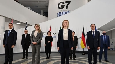 A topshot of G7 foreign ministers, (AFP) A topshot of G7 foreign ministers, (AFP)