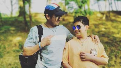 Sonu Nigam with his son Neevan