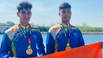 The Indians clocked the timing of 6:57.883 to win gold medal. (Twitter/Rowing Federation of India)