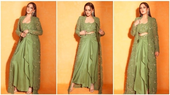 Sonakshi Sinha loves experimenting with her looks and has never failed to impress the fashion police with her style sense. Recently, the actor flooded her Instagram handle with photos of herself in a green embellished ensemble by ace designer Anamika Khanna.(Instagram/@aslisona)