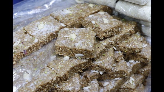 Khajur ki Barfi at Pandit Subedar & Sons in Kinari Bazar is a must try. (Photo: Dhruv Sethi/HT)