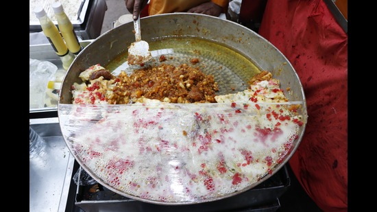 Winter is a great time to binge on yummy desserts such as Shahi Tukda (above), and Daulat ki Chaat. (Photo: Dhruv Sethi/HT)