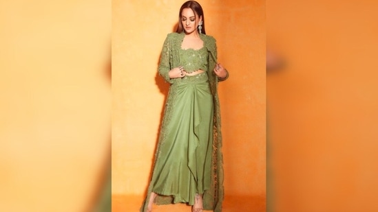 Sonakshi sinha sale dresses online shopping