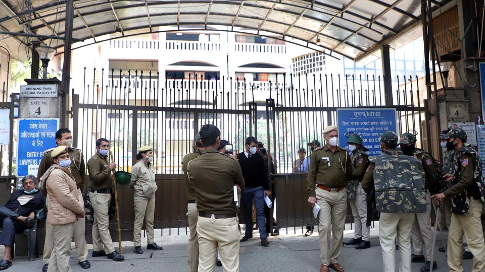 Security personnel outside the Rohini Court in Delhi after the blast on Thursday. (HT Photo) Security personnel outside the Rohini Court in Delhi after the blast on Thursday. (HT Photo)