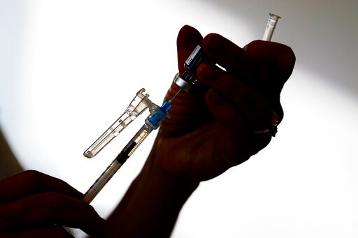 According to the WHO, 331 candidate vaccines are currently being worked on around the world. (Representational Image / AP) According to the WHO, 331 candidate vaccines are currently being worked on around the world. (Representational Image / AP)