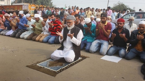 The protest against Friday namaz in open public spaces has been taking place in Gurugram since 2018. (HT Archive) The protest against Friday namaz in open public spaces has been taking place in Gurugram since 2018. (HT Archive)