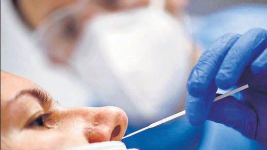 With cases being reported in double digits daily, the Chandigarh tricity area’s active cases tally is also increasing. The tally reached 166 on Sunday, with 72 patients still being infected in Mohali, 61 in Chandigarh, and 33 in Panchkula (REUTERS)