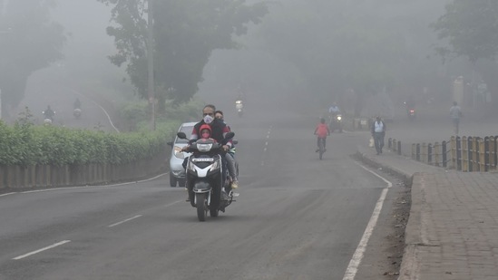 On Saturday, the AQI stood in the 'very poor category' by reporting an AQI of 310. (HT file photo)
