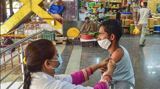Karnataka government has steered clear from imposing any new Covid restrictions but are trying to hammer the point of increasing vaccination coverage in the state. (PTI) Karnataka government has steered clear from imposing any new Covid restrictions but are trying to hammer the point of increasing vaccination coverage in the state. (PTI)