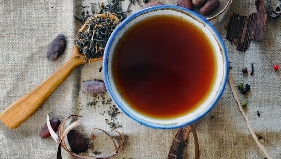 Sip warm liquids: Go for herbal tea, warm soups, and kadha to ease congestion.(Pixabay)
