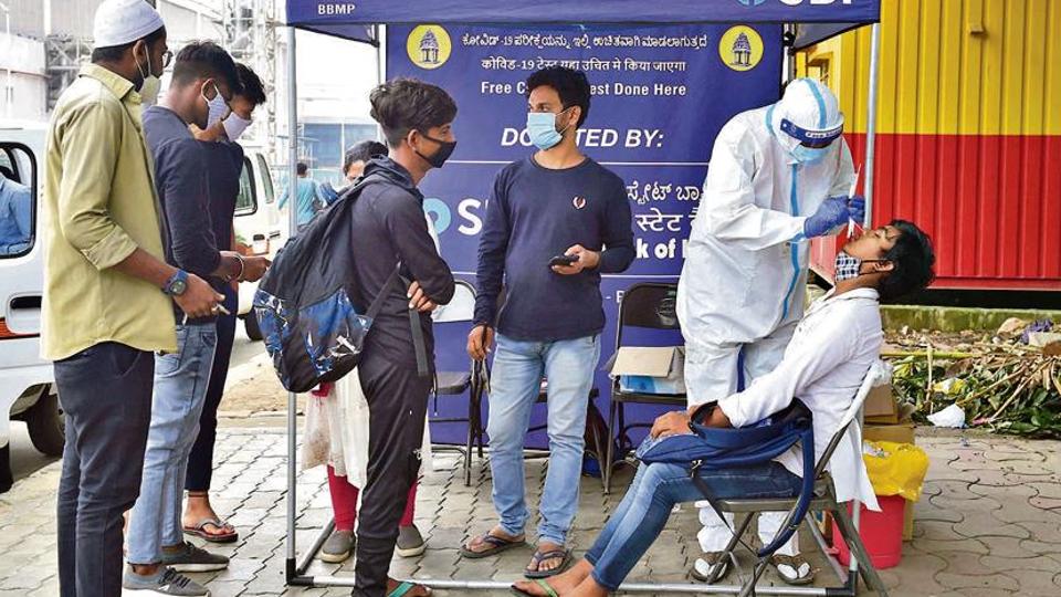 The fresh Omicron cases in India were reported from Chandigarh, Andhra Pradesh and Karnataka. (File Photo) The fresh Omicron cases in India were reported from Chandigarh, Andhra Pradesh and Karnataka. (File Photo)