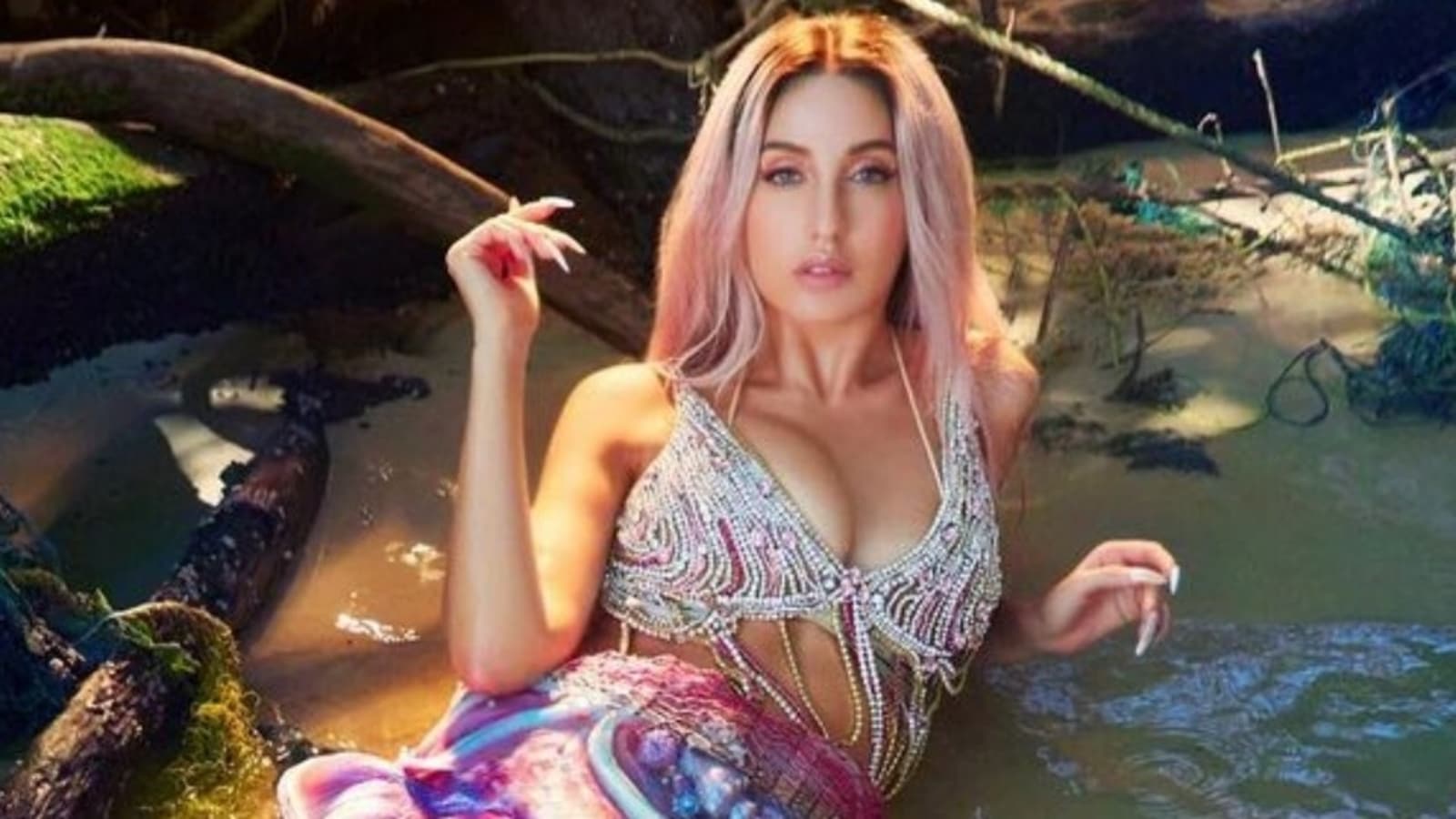 Nora Fatehi is a mermaid with blonde pink hair for sexy photoshoot ...