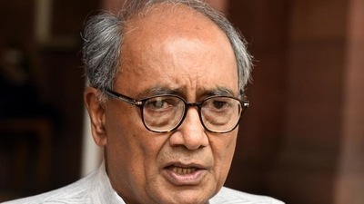 Digvijaya Singh (File Photo) Digvijaya Singh (File Photo)