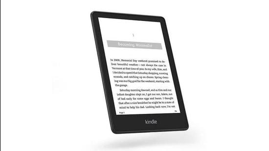 Kindle Paperwhite Signature Edition is everything standard Paperwhite isn't