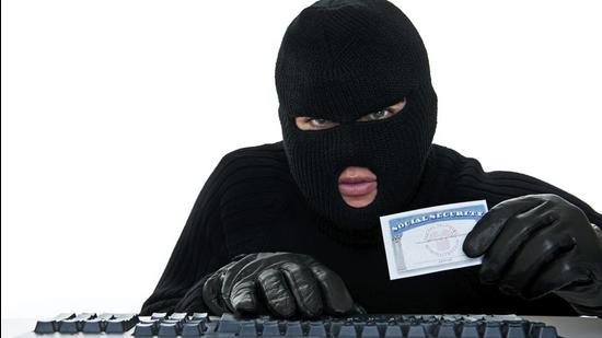 When people click on the link, fraudsters steal their personal information, including net banking passwords and later make transactions, the Ludhiana cops said. (Getty Images/iStockphoto)