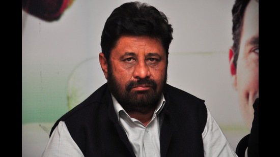 Chandigarh AAP co-in-charge Pradeep Chhabra said issues like dumping ground, drinking water supply, lack of cleanliness, women safety or other types of problems are rampant in every ward, and the councillors of BJP-ruled MC have been careless on every front.
