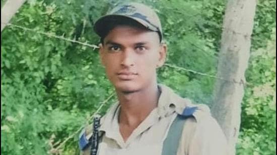 Jawan Bukuri Sai Kiran Reddy, hailing from Pothareddypalli village of Cheryal block, had joined the Indian Army six months ago and undergone training at the Faridkot camp. (HT) Jawan Bukuri Sai Kiran Reddy, hailing from Pothareddypalli village of Cheryal block, had joined the Indian Army six months ago and undergone training at the Faridkot camp. (HT)