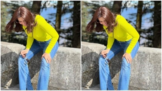 Aamna, for footwear, opted for classic black stilettos with boots details.(Instagram/@aamnasharifofficial)