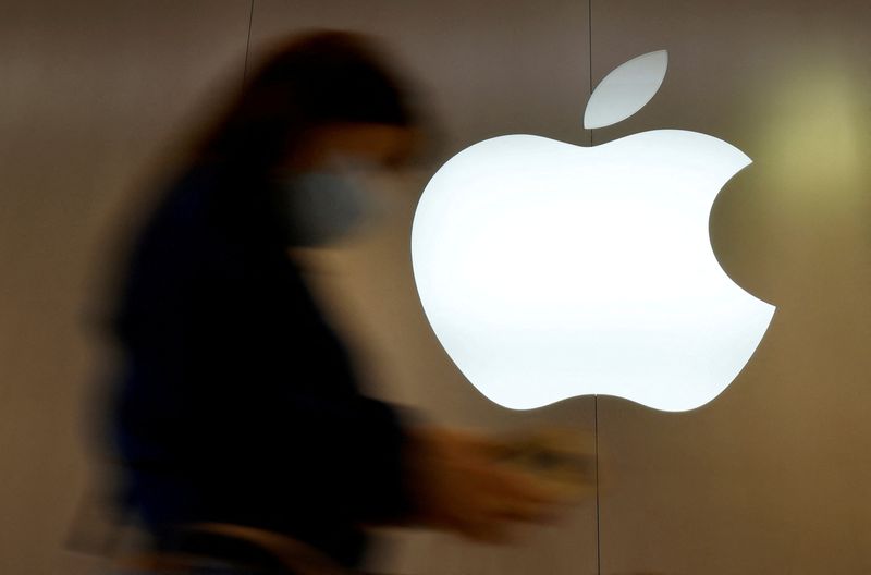 On January 4, Apple celebrated 45 years of corporate existence (REUTERS) On January 4, Apple celebrated 45 years of corporate existence (REUTERS)