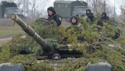 US lawmakers call for pre-emptive sanctions, expand Ukraine arm shipments to deter Vladimir Putin
