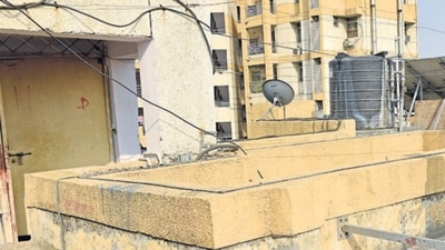 EDMC mayor said that the construction will be allowed, but the number of dwelling units will not exceed the permissible limit in any circumstances. (Picture for representation only/HT Archive)