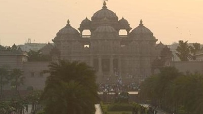 From December 16 onwards, Delhi’s air quality is likely to improve due to relatively high wind speeds but still remain within the“poor” or the lower end of the “very poor” category.  (Raj K Raj/HT PHOTO)