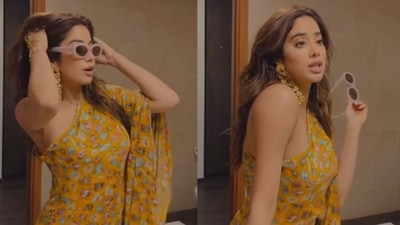 Janhvi Kapoor copies Poo of Kabhi Khushi Kabhie Gham. Janhvi Kapoor copies Poo of Kabhi Khushi Kabhie Gham. 