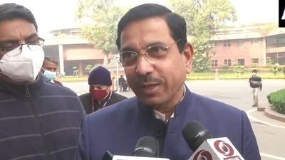 Union minister of parliamentary affairs Pralhad Joshi on Tuesday asked Farooq Abdullah to “settle” in Pakistan. Union minister of parliamentary affairs Pralhad Joshi on Tuesday asked Farooq Abdullah to “settle” in Pakistan.