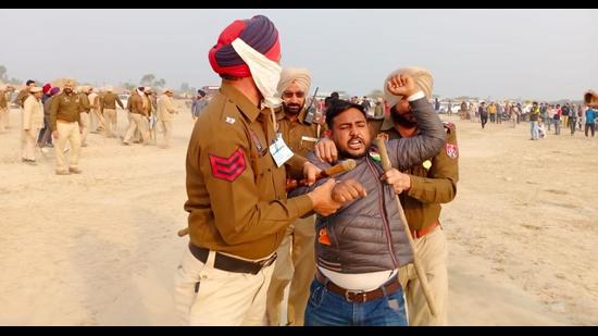 Unemployed protesting at the rally venue. Punjab CM Channi has said that even as the Congress had ended monarchy, the SAD had not been able to play the role of a strong opposition, a condition for healthier democracy. (HT Photo)