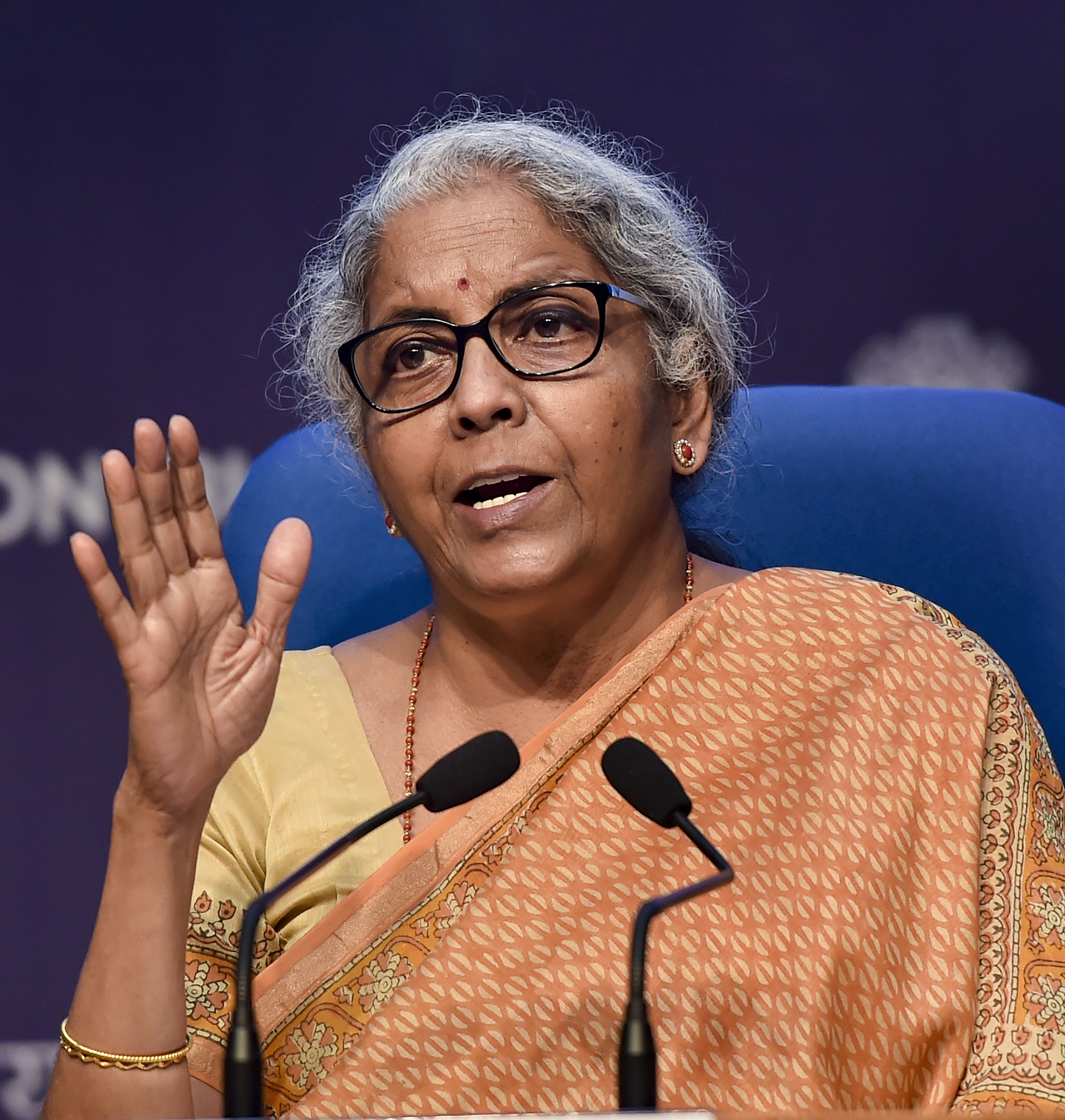 Union finance minister Nirmala Sitharaman said that the Centre earned  ₹3,71,908 crore in 2020-21 from central excise duties, including cesses from petrol and diesel. (PTI Photo/Manvender Vashist)