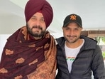 Punjab Congress chief Navjot Singh Sidhu posted this photo with Harbhajan Singh on Twitter.&nbsp;