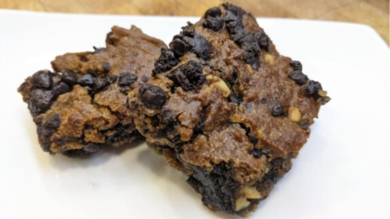 Recipe: Satiate your dessert cravings with vegan and gluten-free blondies