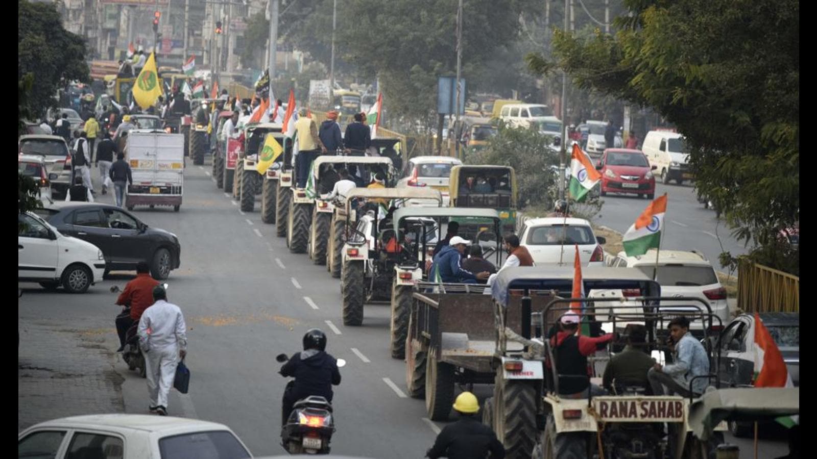 Farmers take out victory march in Gurugram