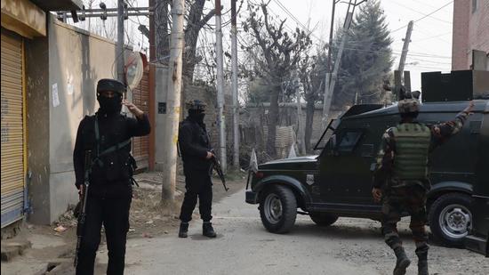 Hizbul Mujahideen’s Feroz Ahmad Dar, who was killed in a joint cordon and search operation in Pulwama, had been active since 2017 and involved in multiple terror attacks, a spokesperson for Jammu and Kashmir police said. (HT File Photo/Waseem Andrabi) Hizbul Mujahideen’s Feroz Ahmad Dar, who was killed in a joint cordon and search operation in Pulwama, had been active since 2017 and involved in multiple terror attacks, a spokesperson for Jammu and Kashmir police said. (HT File Photo/Waseem Andrabi)