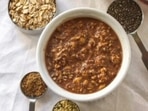 Overnight and baked oats for all the winter mornings at home. Recipes inside