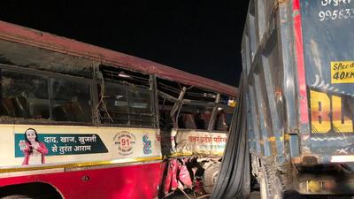 In the past couple of days, the visibility on the expressway has been very low leading to accidents. (Representative photo) In the past couple of days, the visibility on the expressway has been very low leading to accidents. (Representative photo)