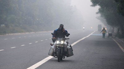 The fog prediction system, which has now been launched by IITM in collaboration with the UK Met office, on an experimental basis, will give out advance forecasts of fog and visibility status in the Indo-Gangetic region. (PTI File)