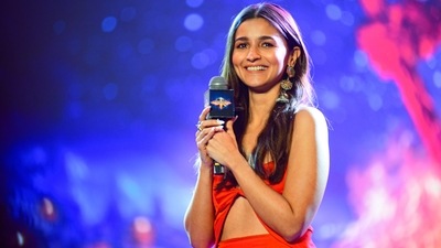 Alia Bhatt travelled to Delhi for the promotion of her upcoming film and then came back to Mumbai without quarantining.&nbsp; (PTI)