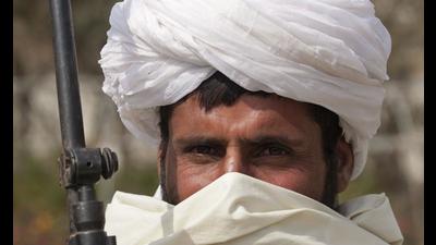 Afghan scholar and diplomat Mohammed Moheq has highlighted the differences between the Taliban and the IS as strategic and cultural, rather than tactical.militants have since surrendered to the government (Getty Images) Afghan scholar and diplomat Mohammed Moheq has highlighted the differences between the Taliban and the IS as strategic and cultural, rather than tactical.militants have since surrendered to the government (Getty Images)